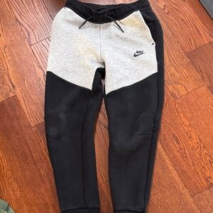 Nike Sportswear Tech Fleece jogger boys sportswear